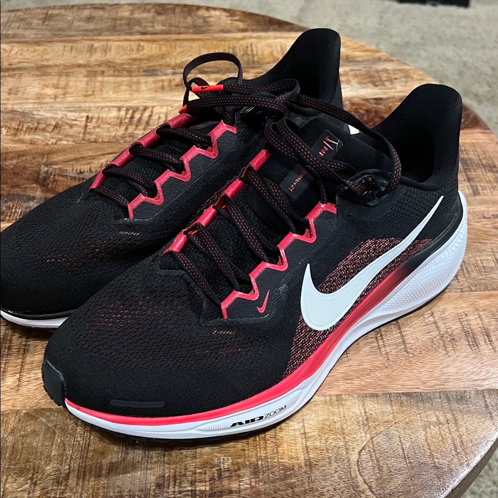 Nike Air Zoom Black and Red Running Sneakers with White Swoosh